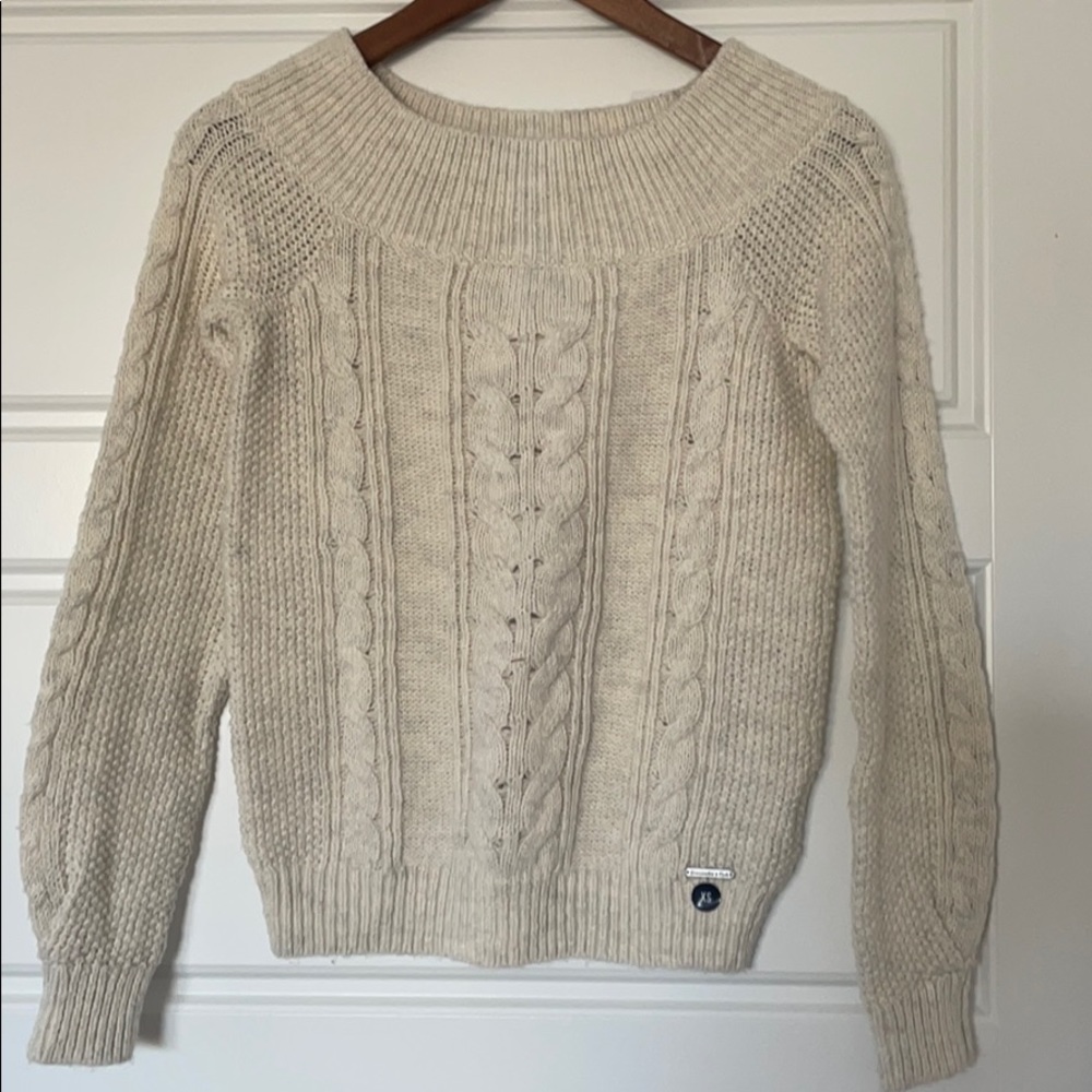 Abercrombie cable knit sweater